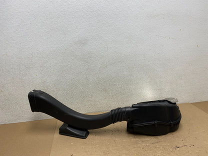 2010-2015 BMW 550i 750i Right Passenger Engine Air Cleaner Filter Bow G71704