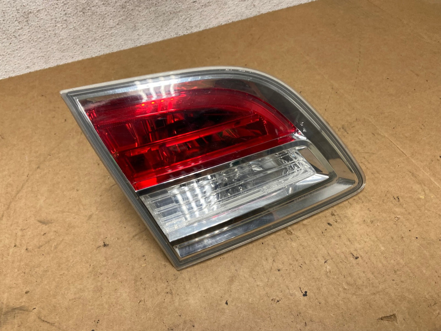 2007 2008 2009 Mazda Cx-9 Left Driver Lh Side Inner Tail Light AE3189 LK0