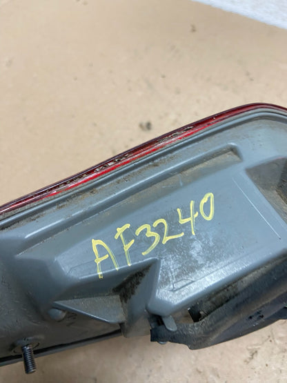 2011 to 2012 Toyota Avalon Right Passenger Side Tail Light Inner AF3240 DW6