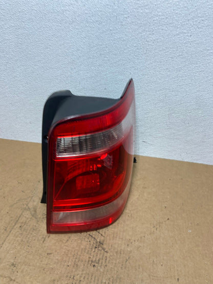 2008 to 2012 Ford Escape Right Passenger RH Side Tail Light OEM AC3078 LK2