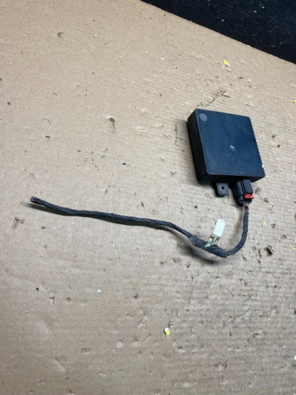 2013 to 2018 Ford Lincoln Rear Radar Blind Spot Module OEM S8816 DG2