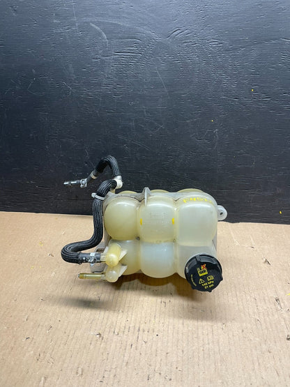 2020-2023 Ford Explorer Radiator Coolant Recovery Bootle Tank  F4570 DG10