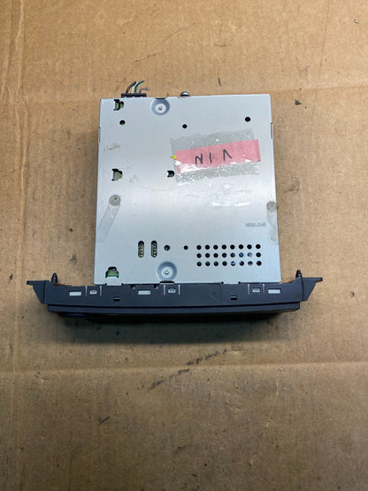 2008 to 2012 Chrysler Town Country DVD Player Receiver AB3828 DG4
