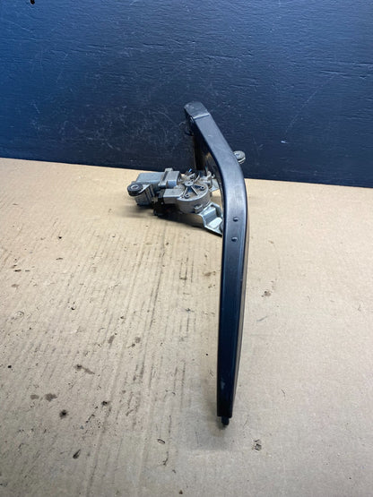 2017-2020 GMC Acadia Tailgate Back Door Rear Wiper Motor Wiper AC1002 DG2