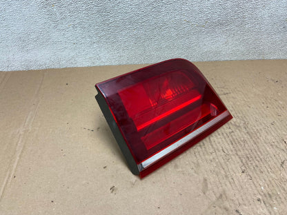 2011 2012 2013 Bmw X5 E70 Right Passenger RH Side Inner Tail Light AB6050 LK2