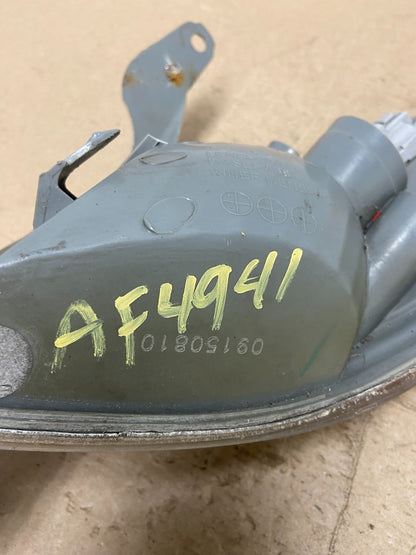 2000 - 2001 Toyota Camry Front Right Passenger RH Turn Signal AF4941 DW6