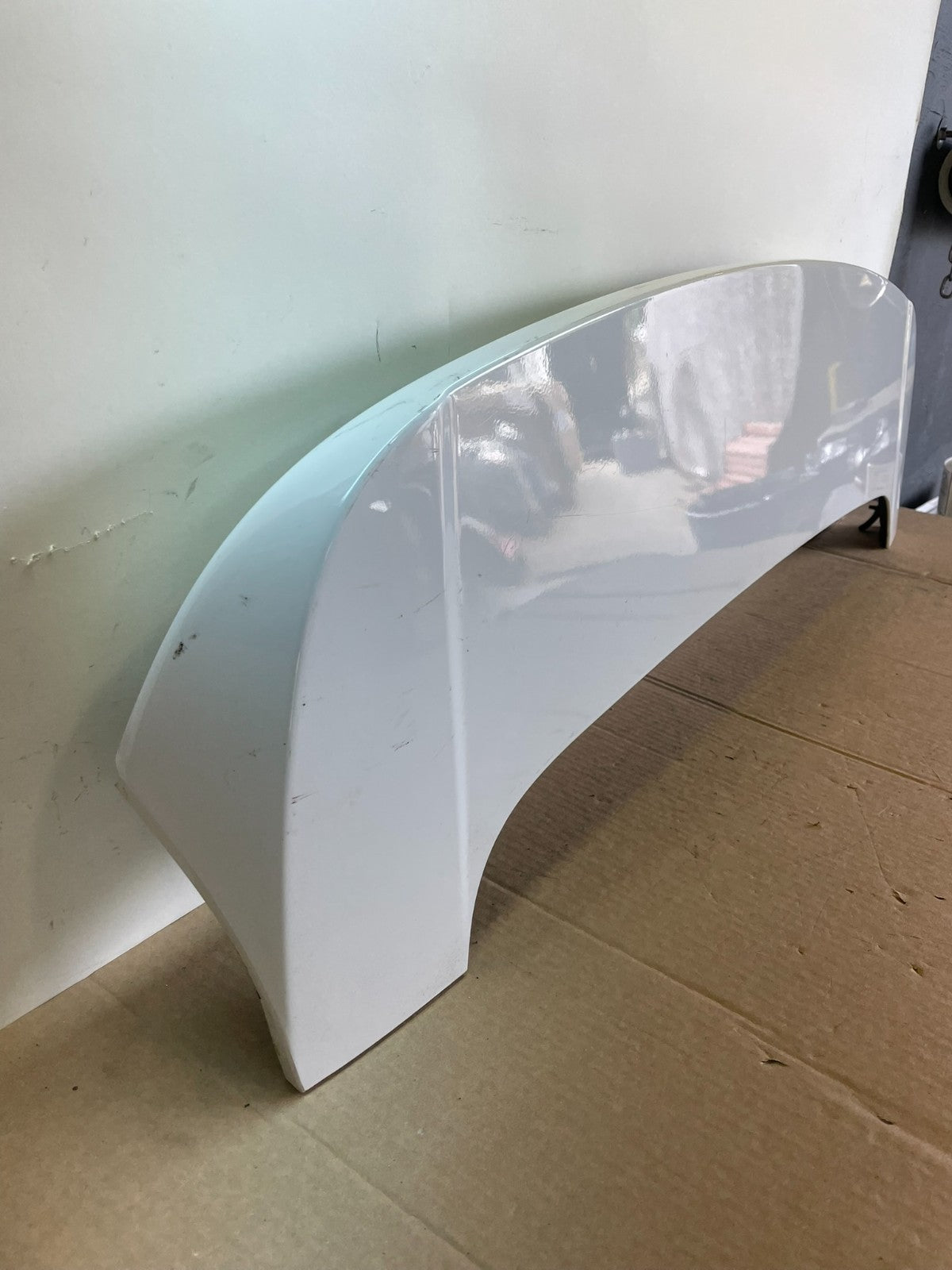 2014 - 2019 Jeep Grand Cherokee Liftgate Back Door Spoiler & Light AH6407 DG2