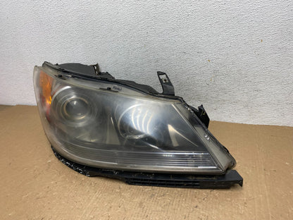 2005 to 2008 Acura RL Right Passenger Rh Side XENON HID Headlight AD8821 DW1