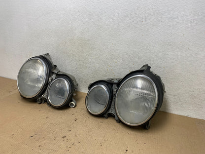2000-2002 Mercedes E E320 E430 Left+Right Halogen Headlights AH5960 DW2