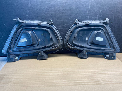 2016-2018 Kia Sorento Front Left+Right Set Bumper Fog Light Cover AF0107 DW2