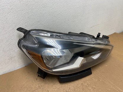 2016 - 2018 Nissan Sentra Front Right Passenger RH Halogen Headlight AD8255 DW2