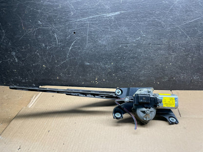 2011 to 2014 Ford Edge Licnoln MKX Rear Windshield Wiper Motor OEM v9046 DG5