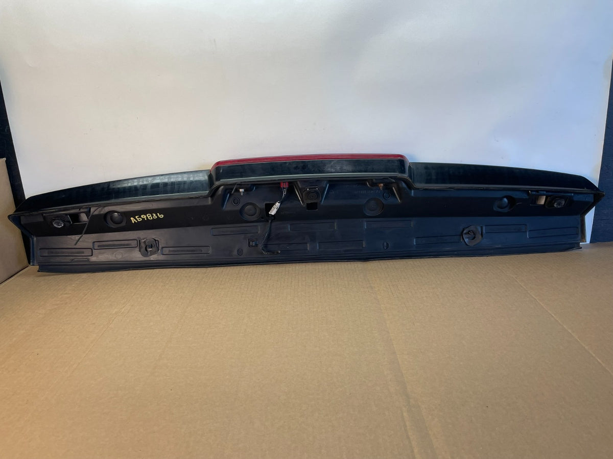 2007-2014 Chevrolet Tahoe Suburban Yukon Spoiler Wing 3rd Brake Light AG9836 DG6
