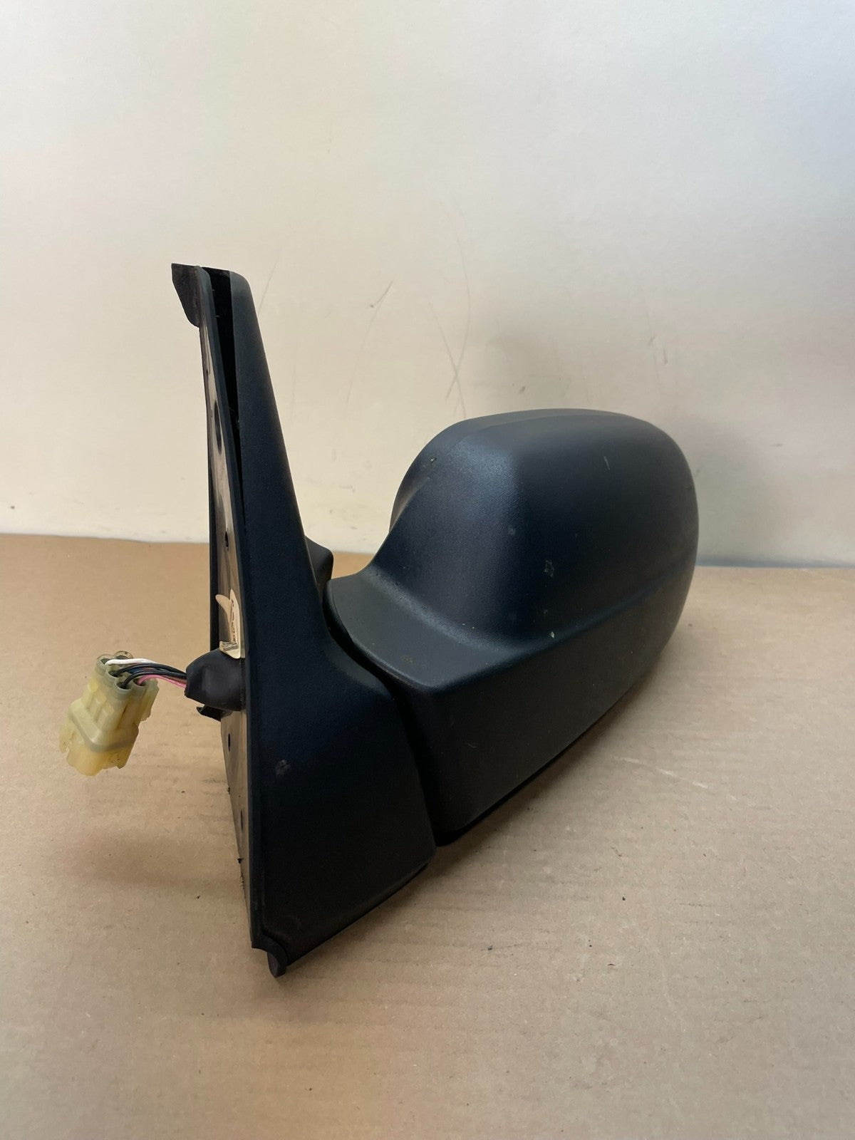 1999 to 2004 Land Rover Discovery 2 Left Driver Door Power Mirror AH8782 DW1