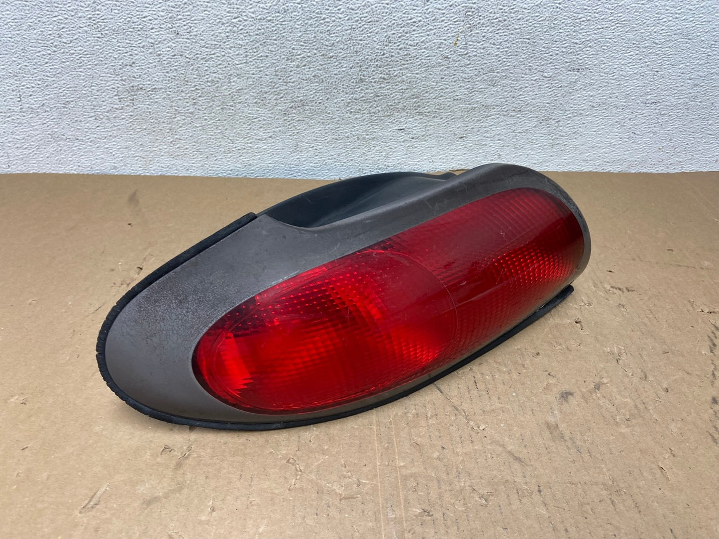 1996 to 1997 Ford Taurus Left Driver Lh Side Tail Light AD8050 LK2