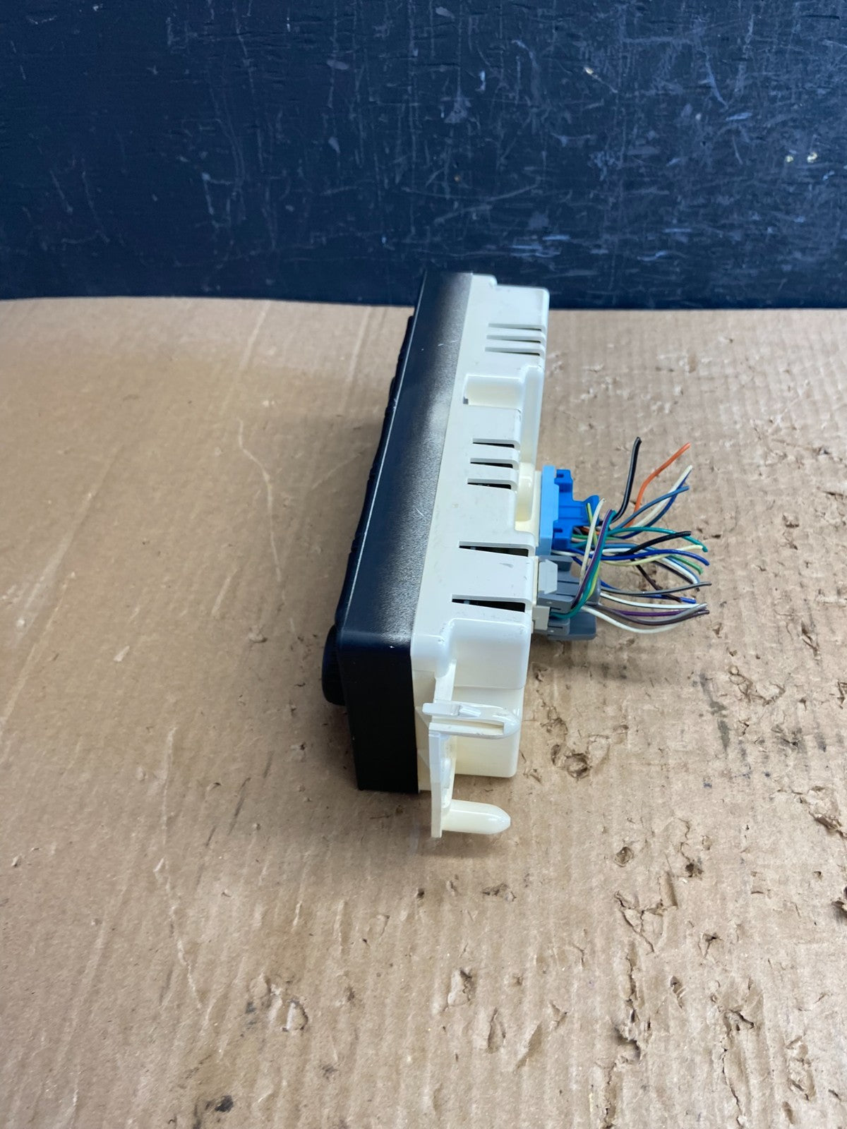 2003 to 2006 Chevrolet Silverado HVAC Heater Climate Control Module af1610 DG2