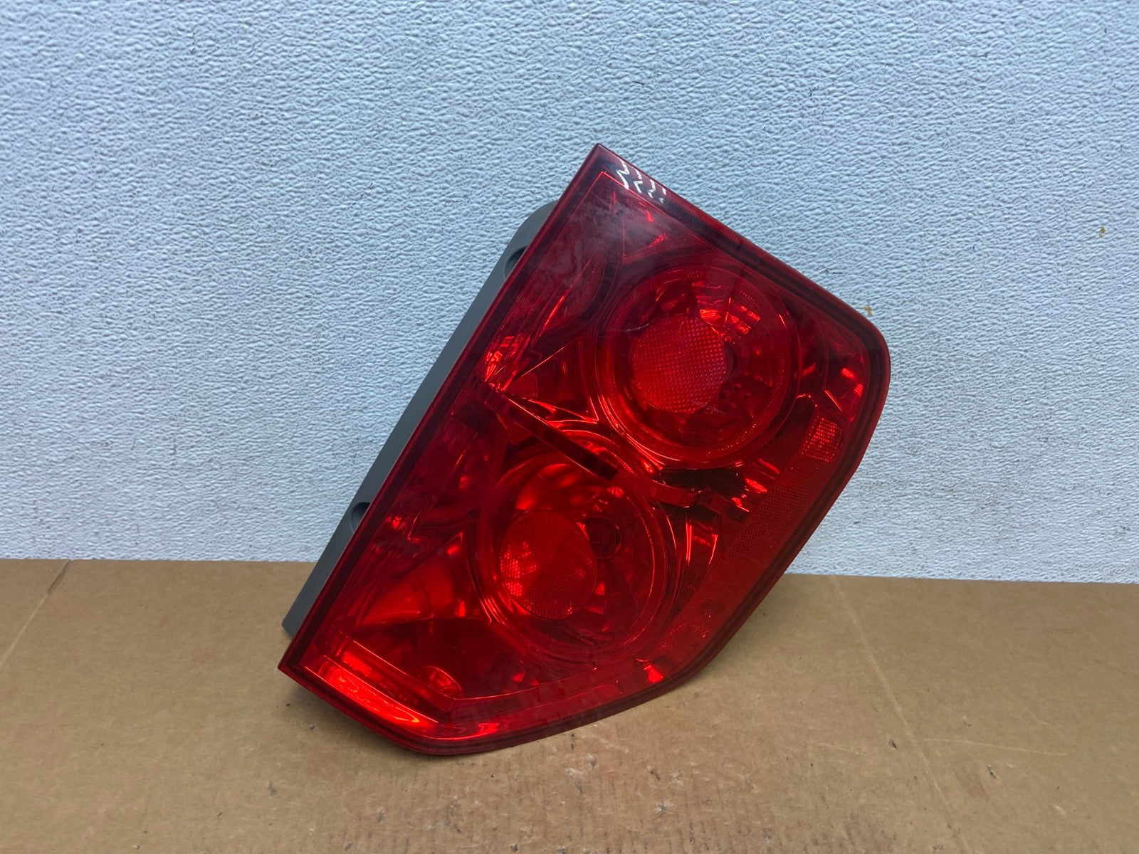 2003 2004 2005 Honda Pilot Right Passenger RH Side Tail Light AE0509 LK0