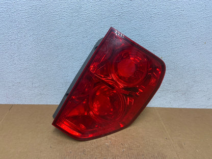 2003 2004 2005 Honda Pilot Right Passenger RH Side Tail Light AE0509 LK0