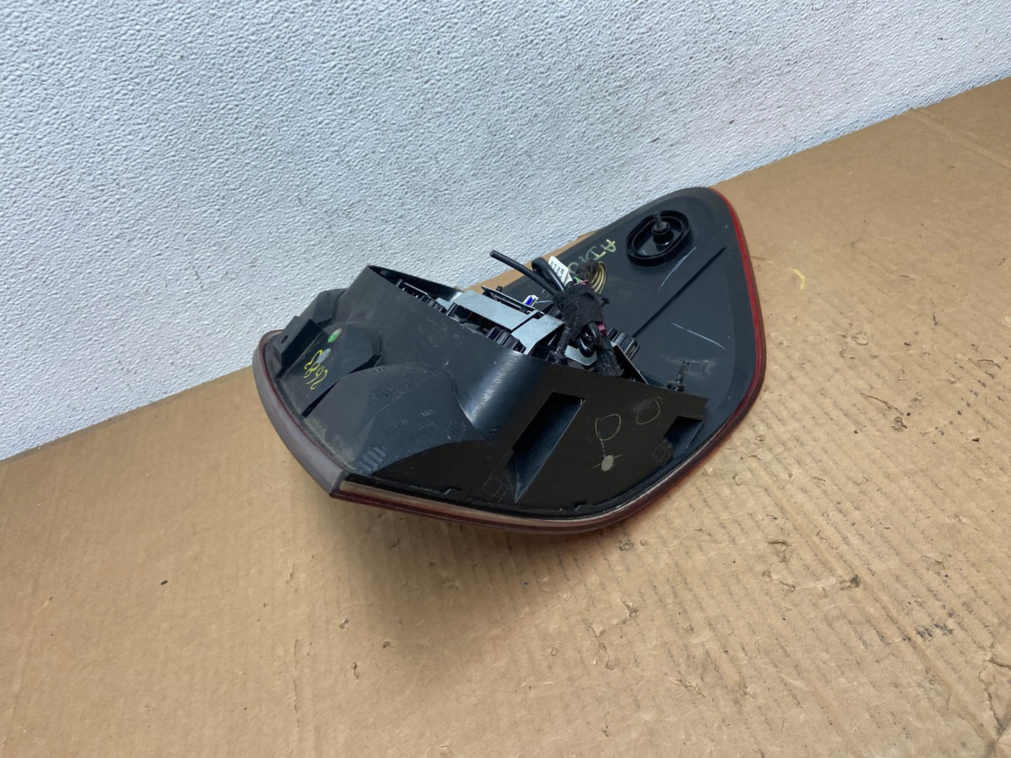 2009 to 2011 Mercedes ML350 ML-Class Left Driver Side Tail Light AD1047 LK5