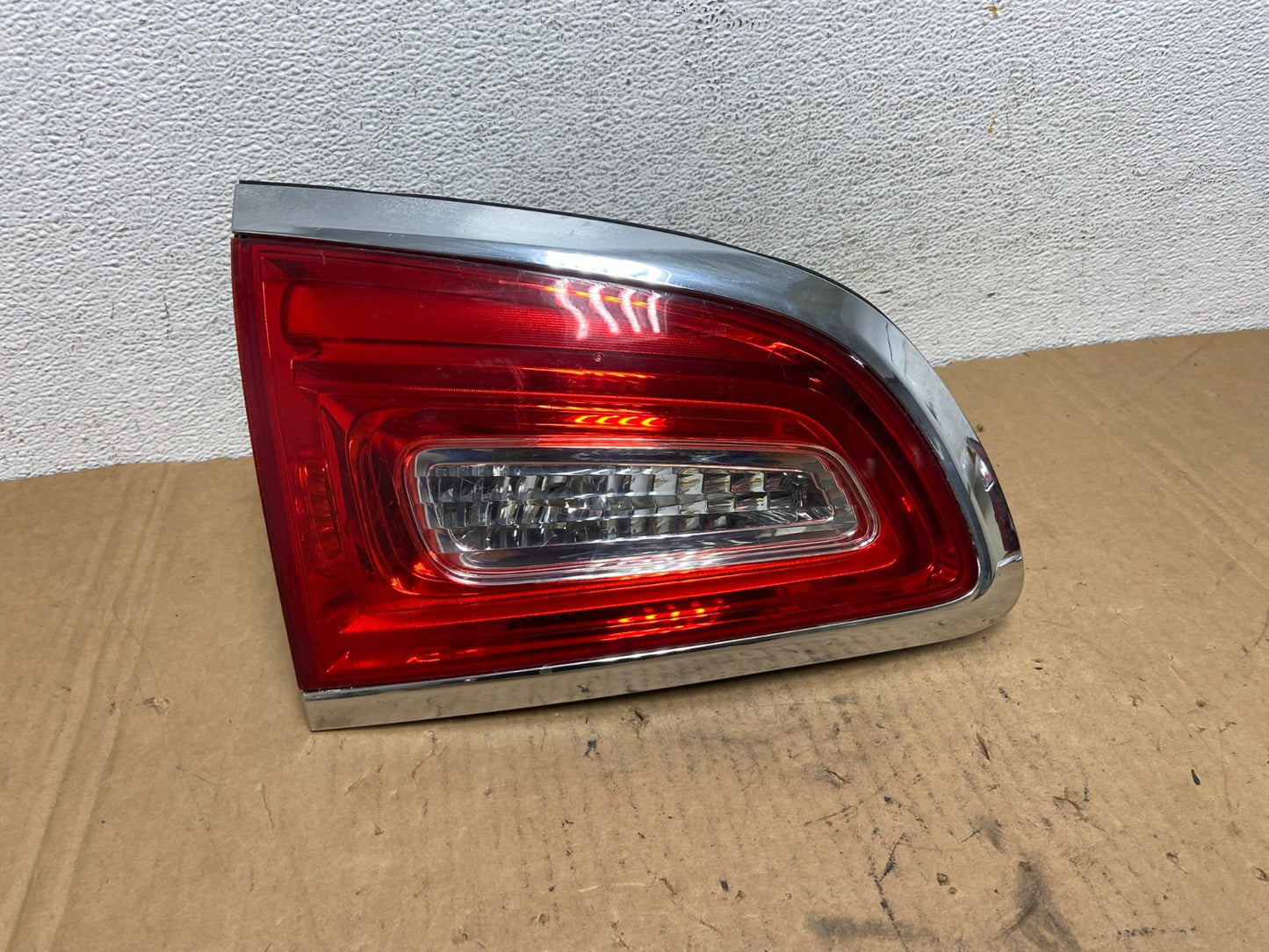 2013 to 2017 Buick Enclave Left Driver LH Inner Outer Tail Light AD2846 LK0