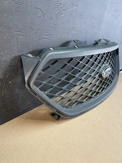 2013 to 2019 Ford Taurus Front Upper Police Grill Grille ae3436 DG2