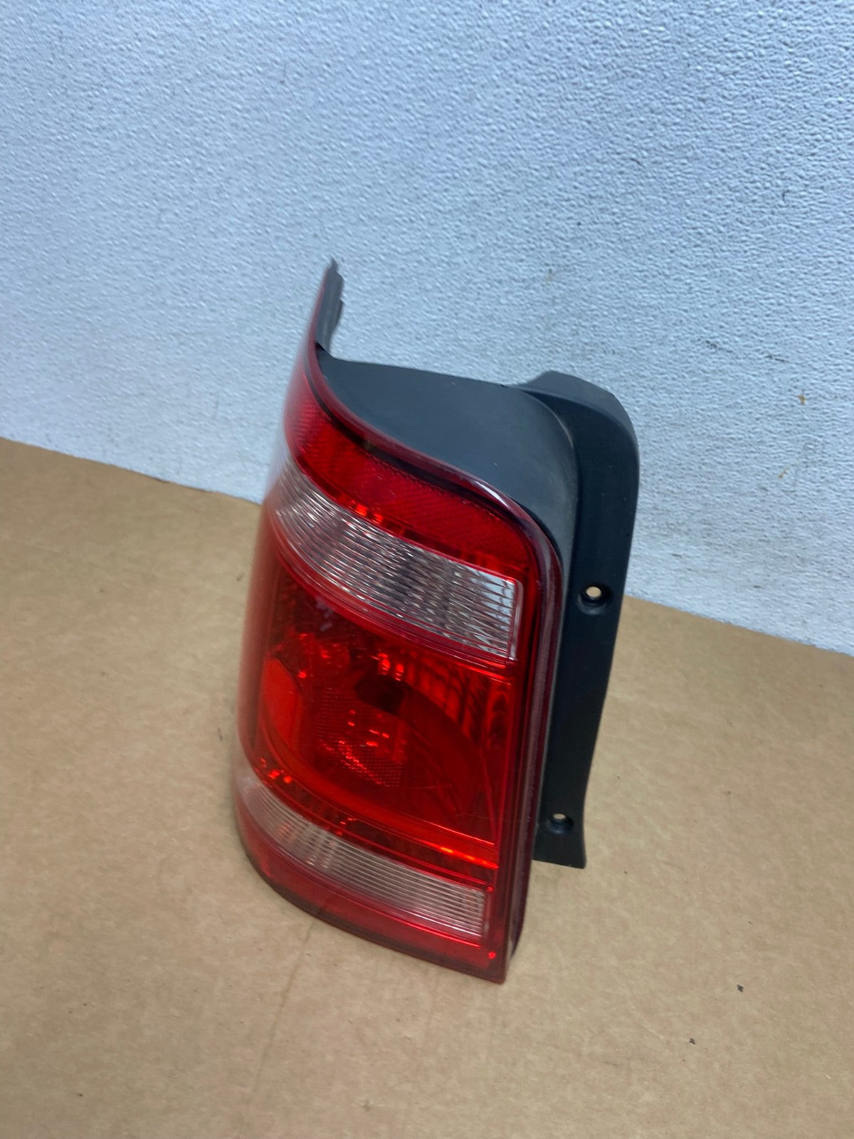 2008 to 2012 Ford Escape Left Driver LH Side Tail Light AD4433 LK1