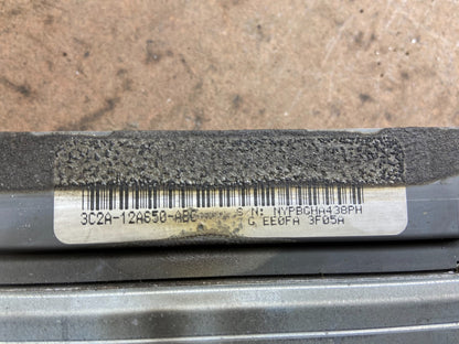 2003 Ford E250 5.4L Van Engine Control Computer 3C2A-12A650-ABC M1184 DG2