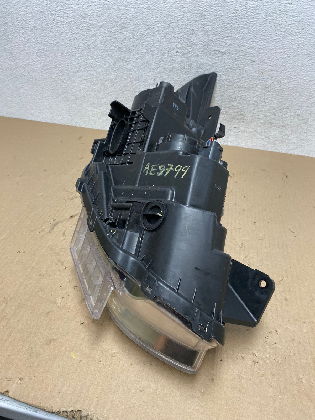 2011 - 2015 Hyundai Sonata Hybrid Left Driver Lh Halogen Headlight AE8799 LK8