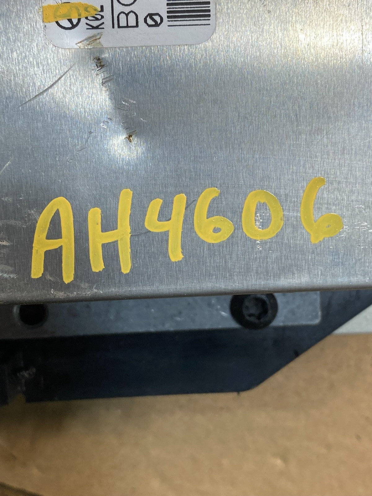 1998 2000 Mercedes Benz ML320 Engine Computer ECM a0255458632 AH4606 DG3