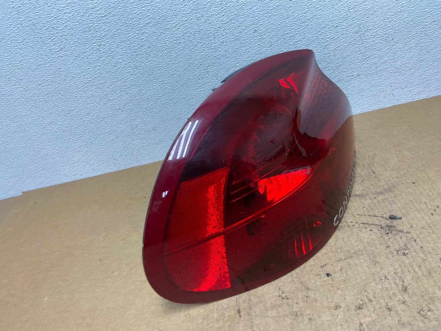 1998 to 2002 Lincoln Continental Left Driver LH Side Tail Light Oem AC3492 LK2