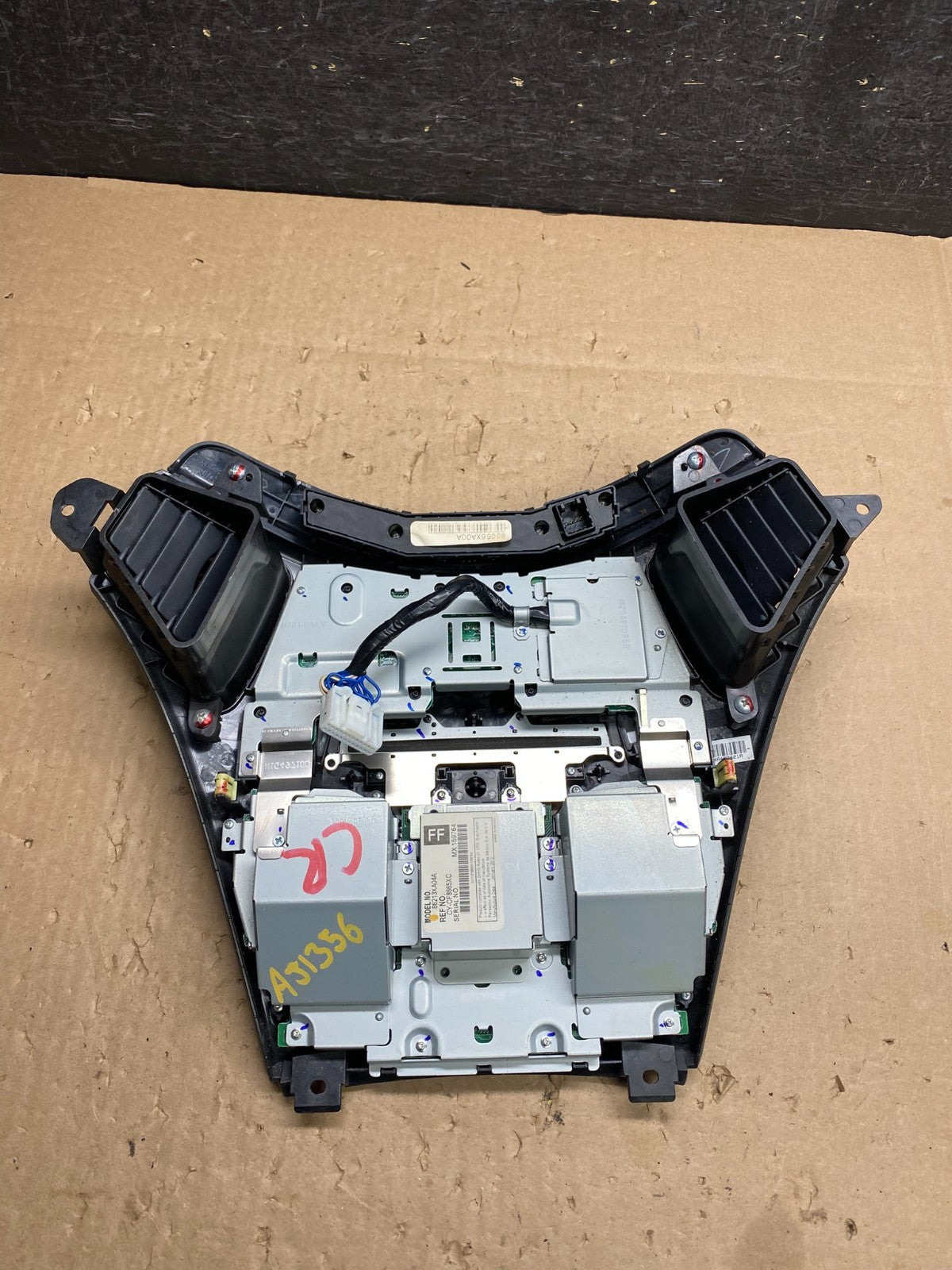 2006-2009 Subaru Tribeca Radio CD Player Climate Control Bezel Panel AJ1356 DG6