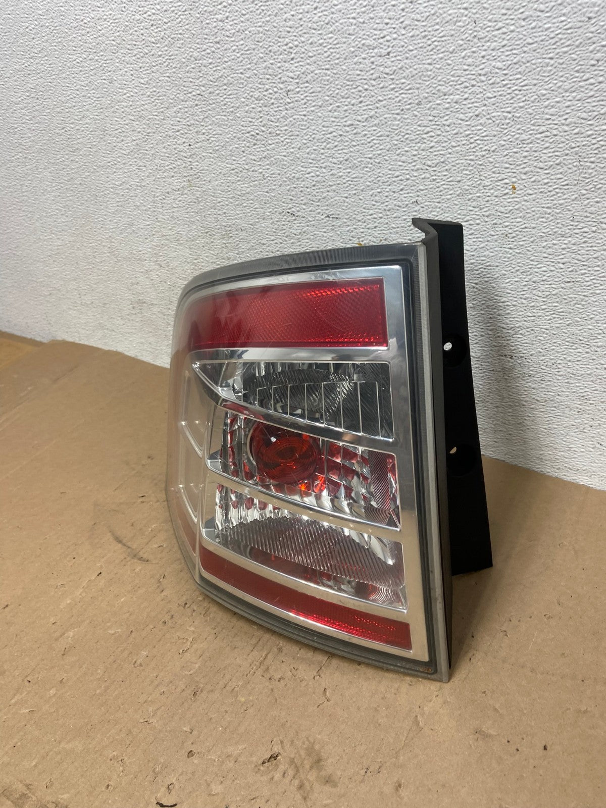 2007 to 2010 Ford Edge Tail light Left Driver Side AD7675 LK1