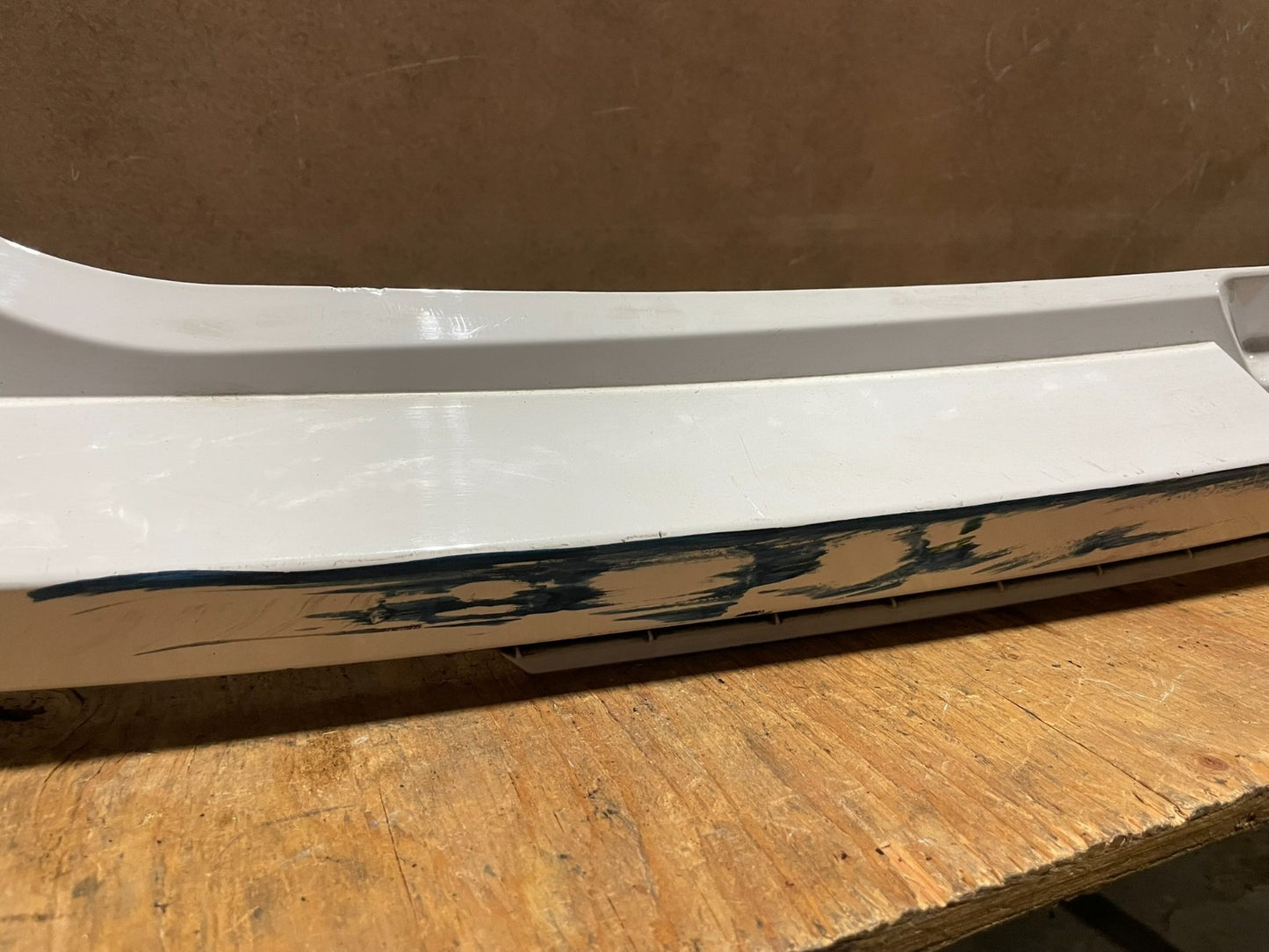 2020 to 2023 Ford Explorer Police Interceptor Rear Upper Bumper Cover X3020 PS4