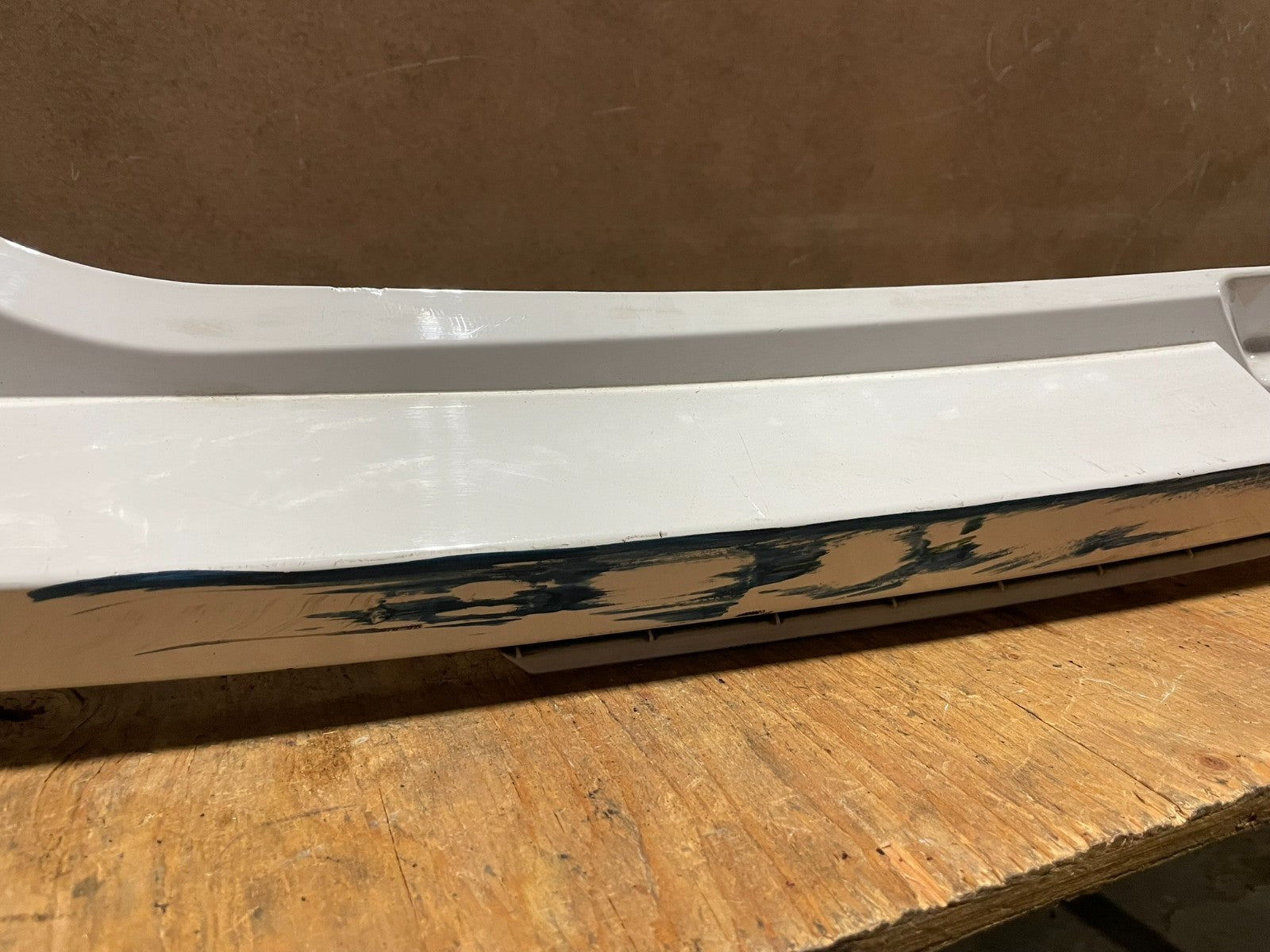2020 to 2023 Ford Explorer Police Interceptor Rear Upper Bumper Cover X3020 PS4