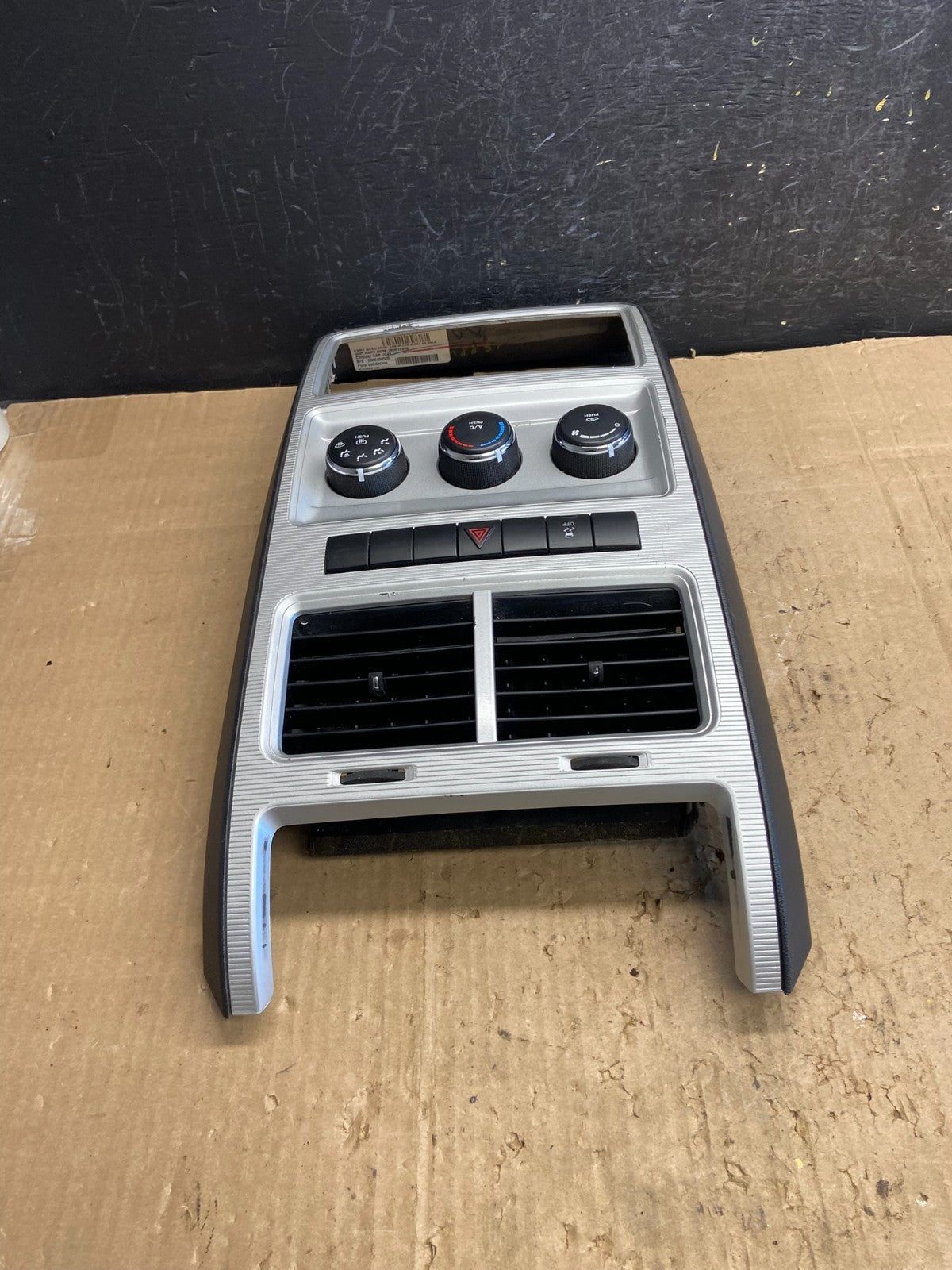 2009 2010 Dodge Journey Center Dash A/C AC Climate Control Bezel Trim AE2046 DG3
