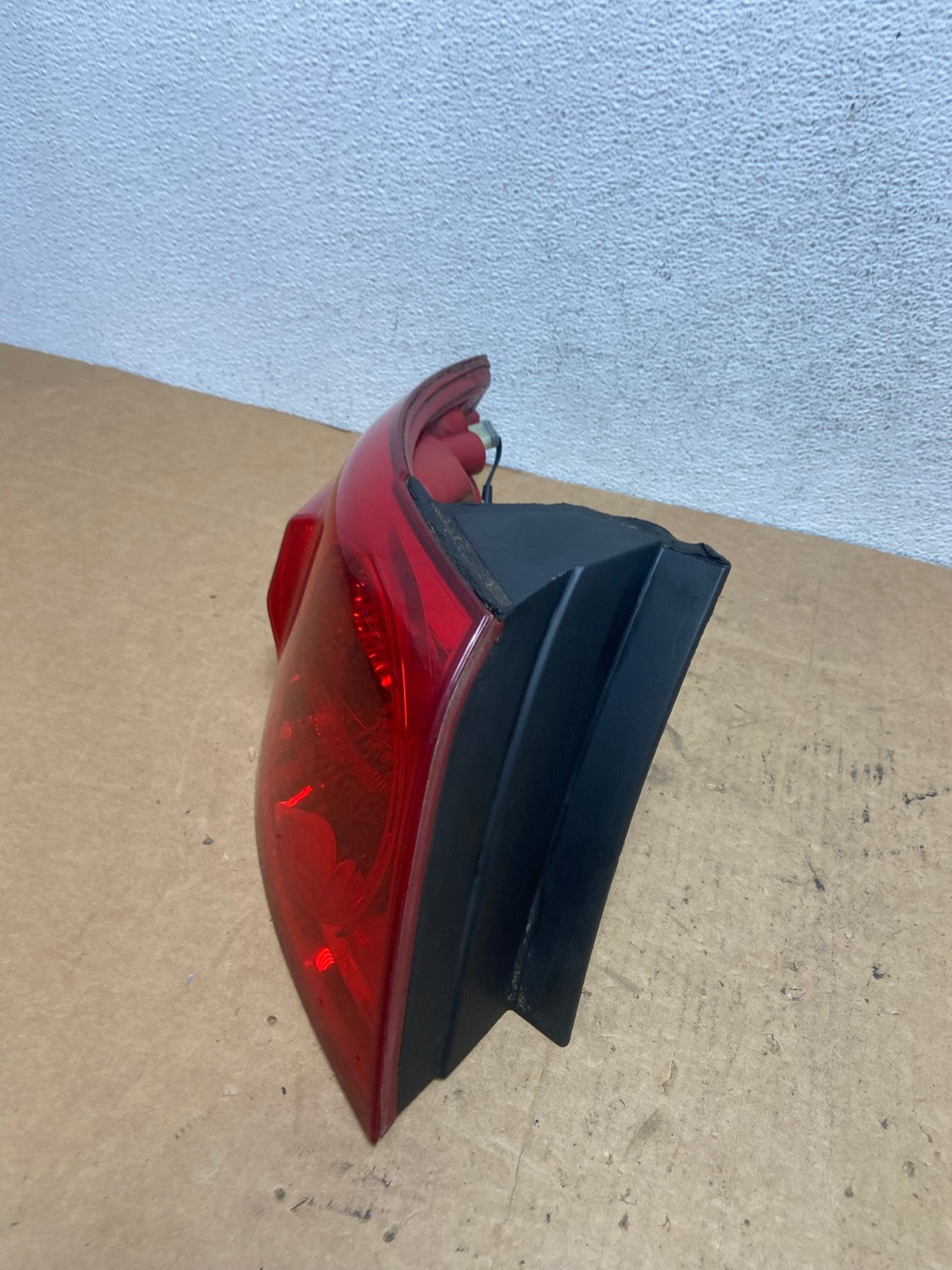 2007 - 2009 Hyundai Santa Fe Left Driver LH Side Tail Light AD4814 LK1