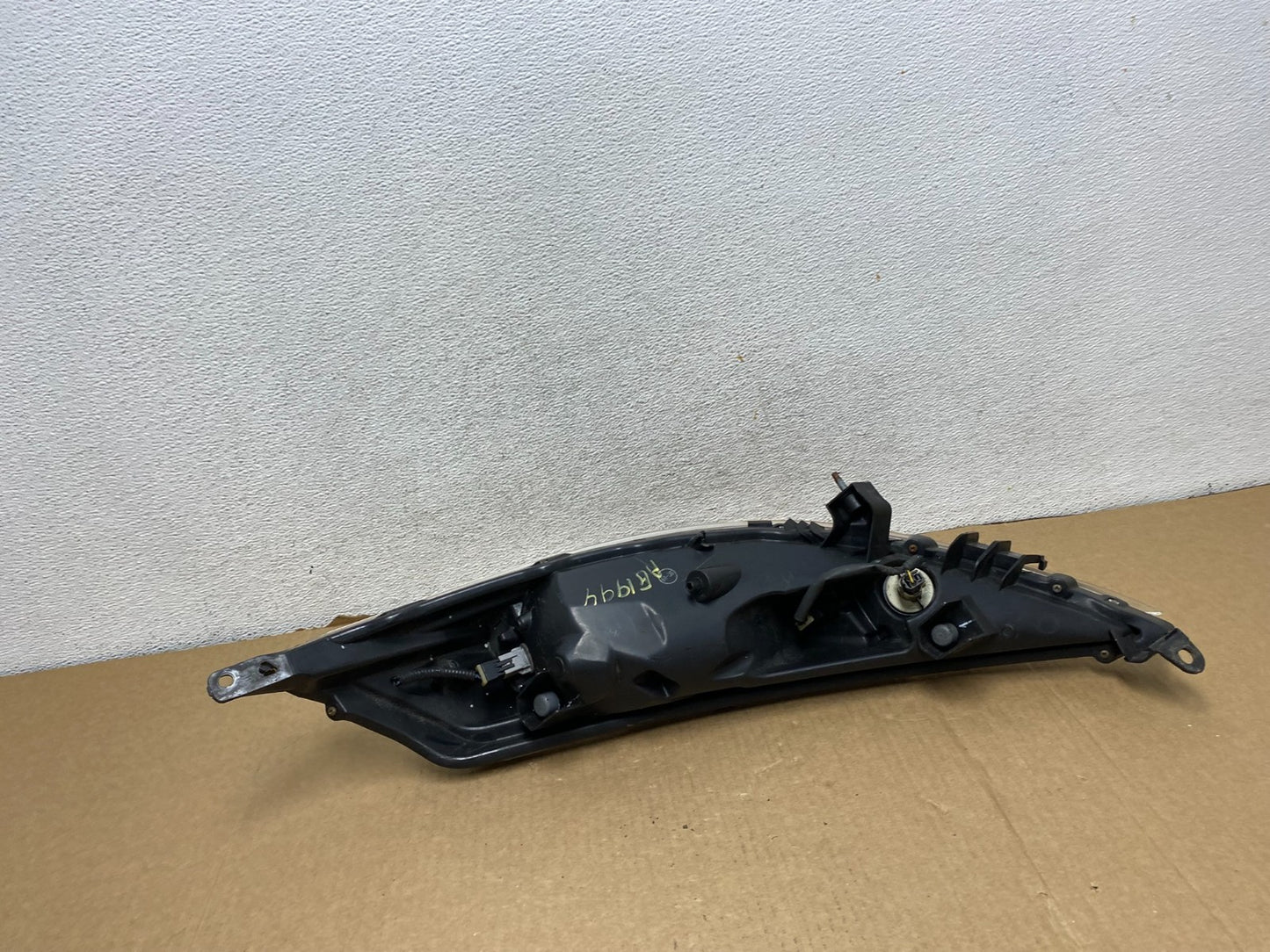 2011-2014 Nissan Juke Turn Signal Headlight Right Passenger RH Halogen AG1994 DW4