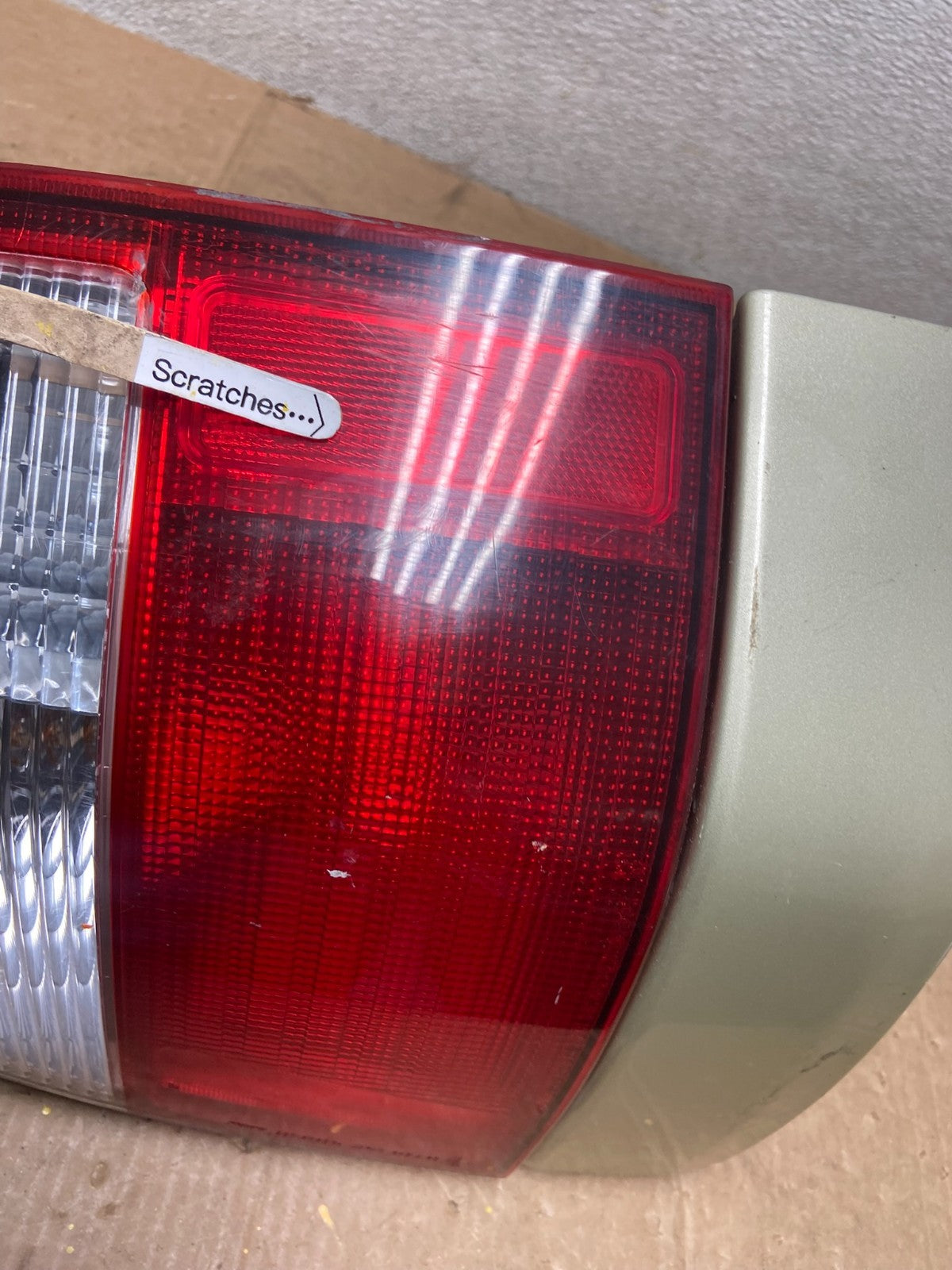 2001 2002 Subaru Forester Right RH Side Tail Light Oem AA1701 PS3