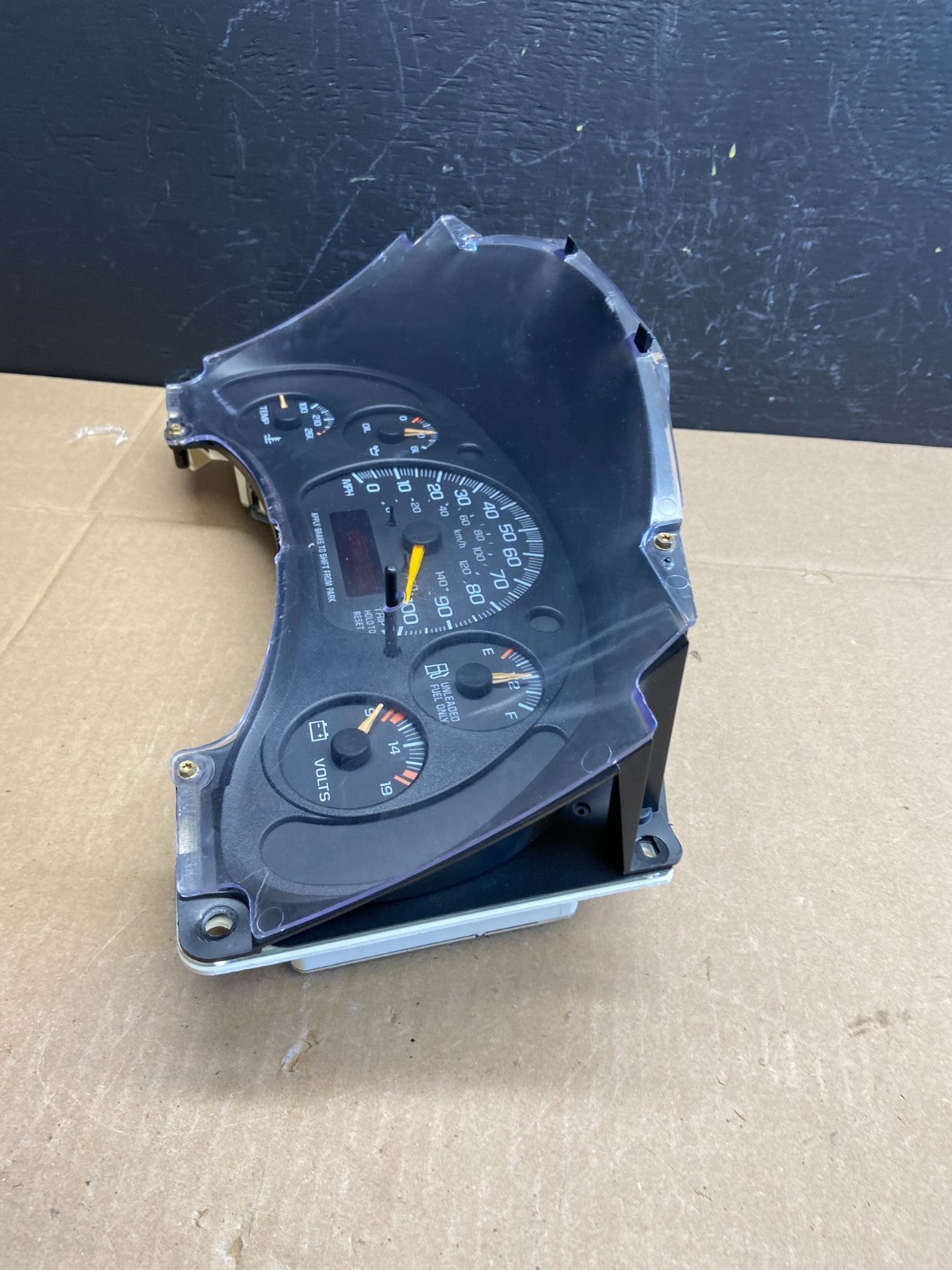 1996 to 2000 Chevrolet Express Speedometer Cluster Gauge OEM AB9211 DG4