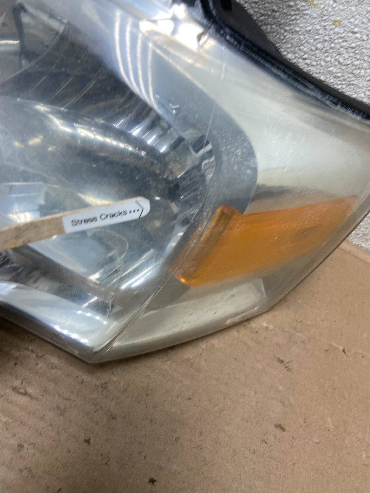 2007 - 2014 Ford Expedition Left Driver LH Side Headlight Halogen Oem AB0153 DW4