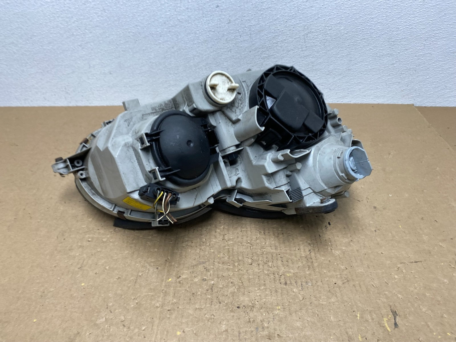 2005 to 2007 Mercedes-Benz C-Class Left Driver LH Side Headlight OEM AC1577 DW5