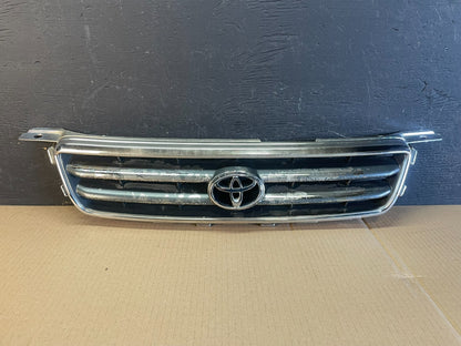 2000 to 2001 Toyota Camry Front Upper Grill Grille AE34780