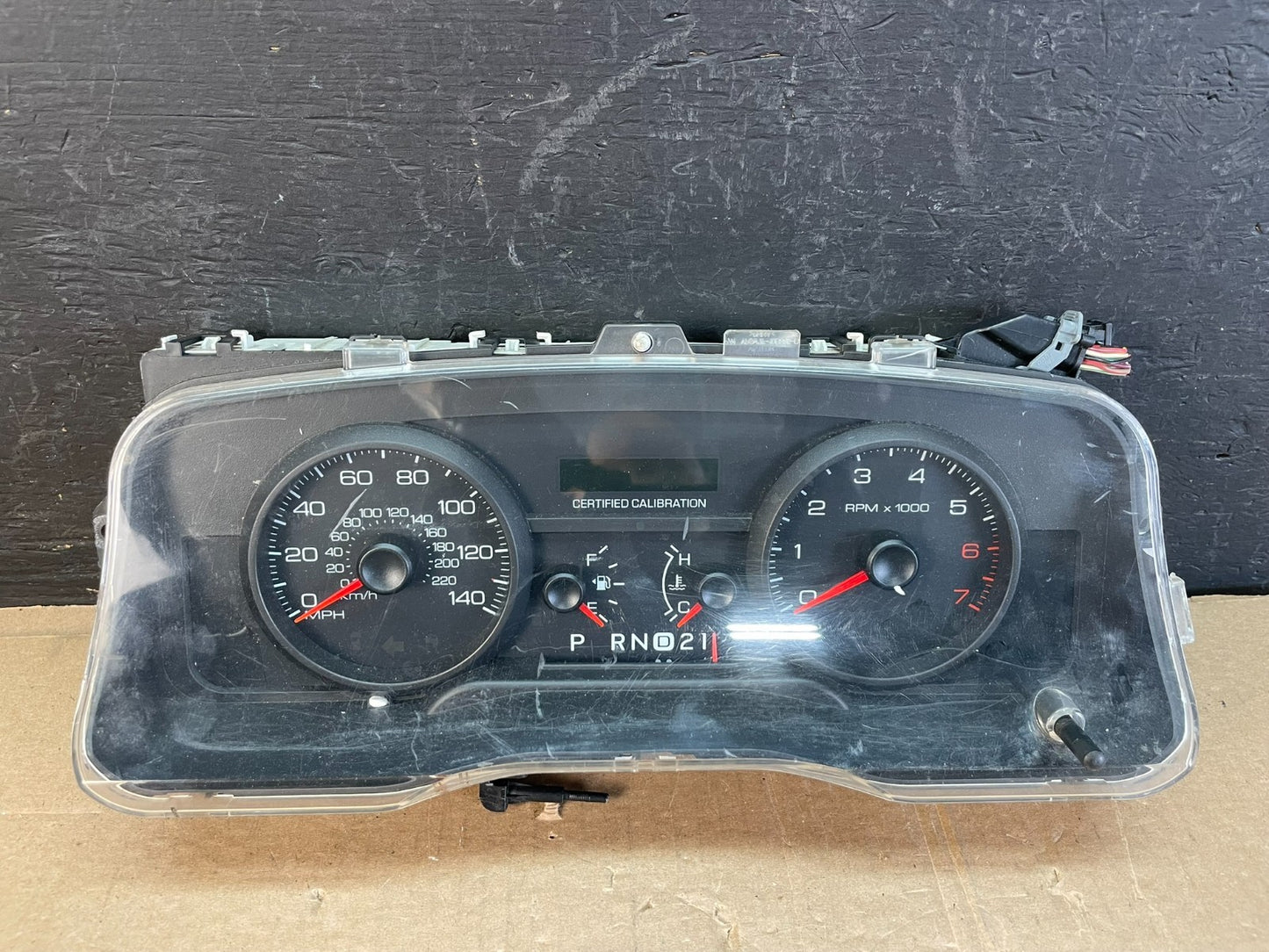 2009 to 2010 Mercury Marquis Speedometer Cluster Gauge AC4942 DG0