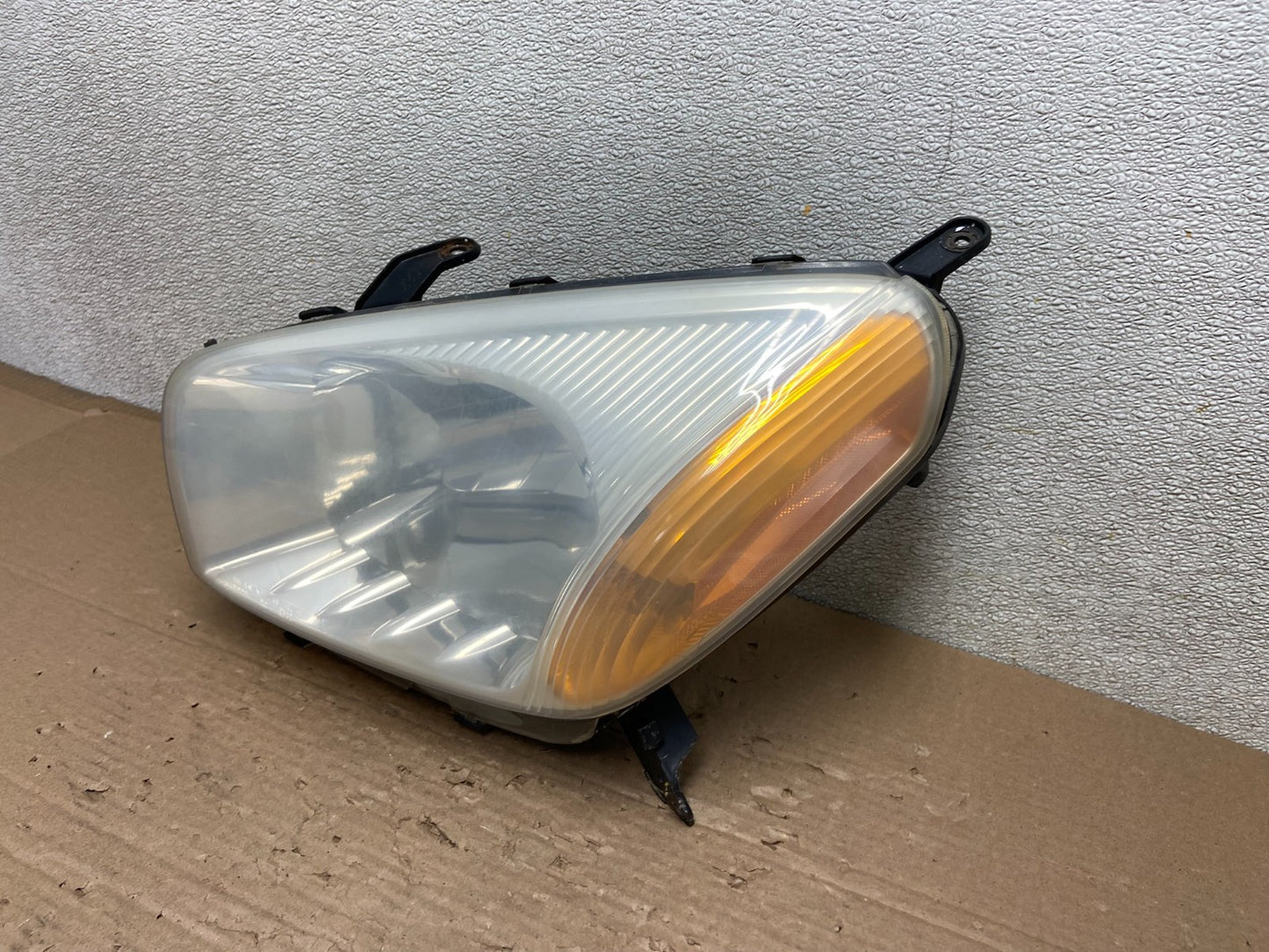 2001 - 2003 Toyota Rav4 Left Driver LH Side Headlight Halogen AB1538 DW1