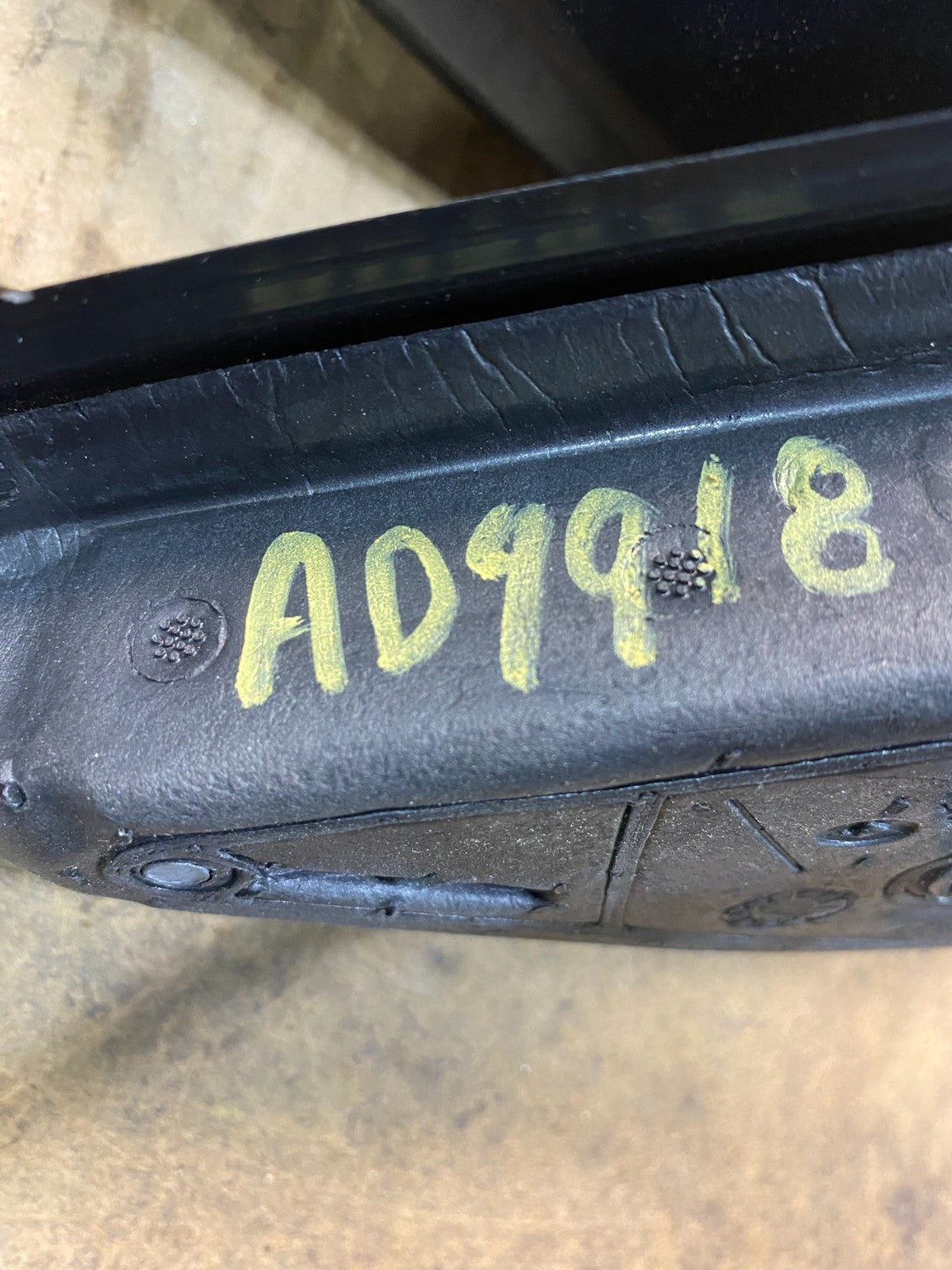 2004-2006 Volvo S40 Right Passenger Side Turn Signal View Door Mirror AD4918 DW11