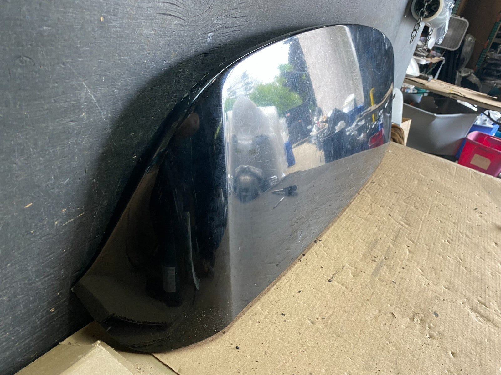 2004-2009 Lexus RX330 RX350  Rear Trunk Tail Gate Lift Gate Spoiler OEM O80852