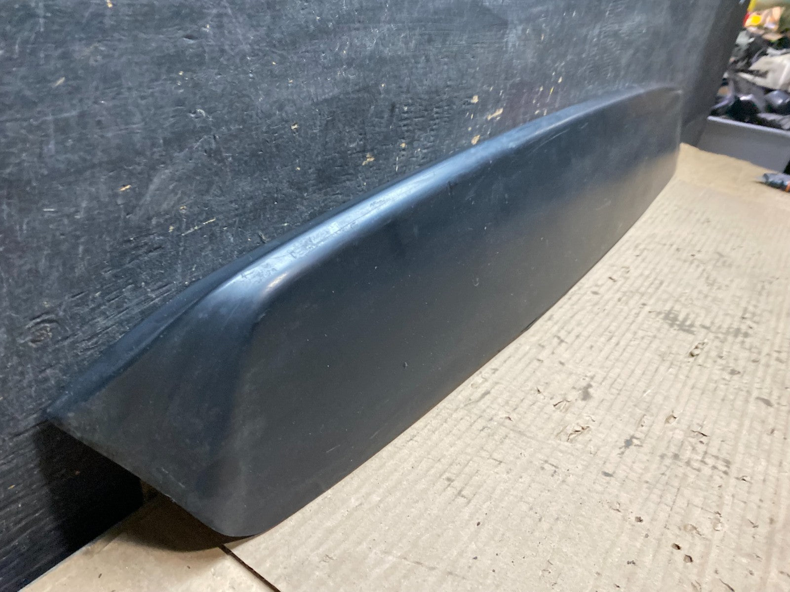 1999 to 2004 Honda Odyssey Rear Trunk Spoiler Gate Oem V2570 DG2
