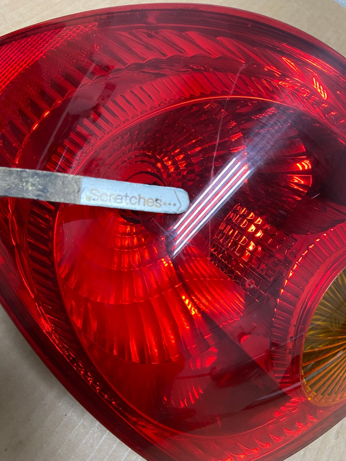 2003 to 2005 Toyota Corolla Right Passenger RH Side Tail Light AI5761 LK3