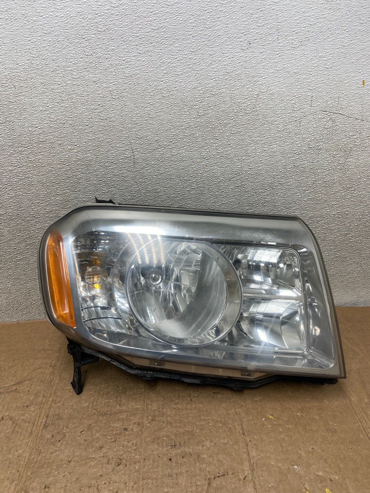 2009 2010 2011 Honda Pilot Right Passenger RH Halogen Headlight AA3430 DW0