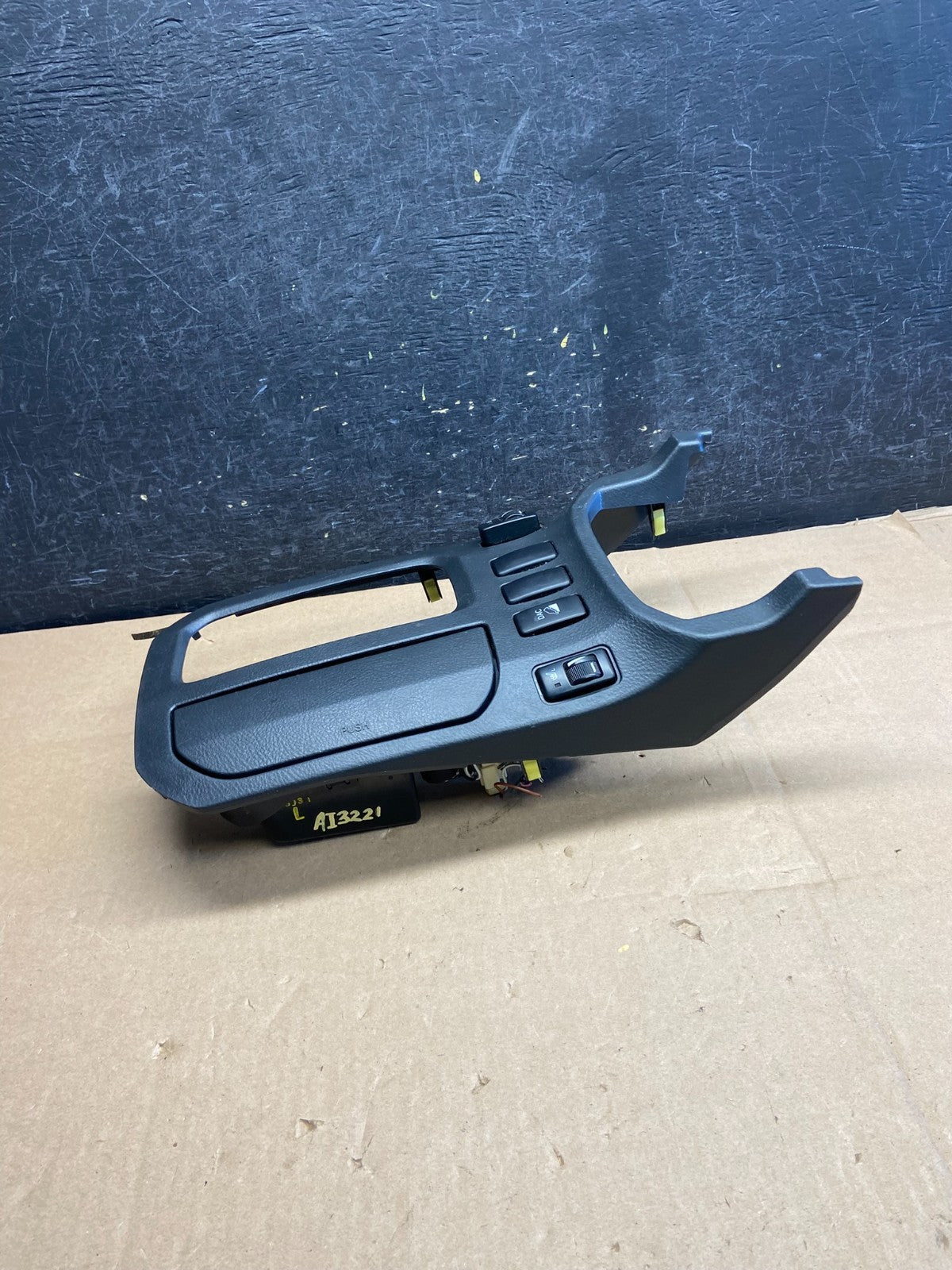 2003-2009 Toyota 4Runner Shifter Bezel Center Console Trim Bezel AI3221 DG1